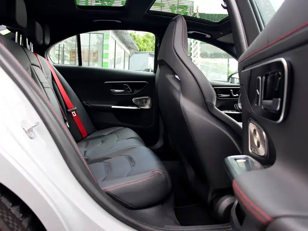 Mercedes-Benz C-Class AMG New Energy — фото 2
