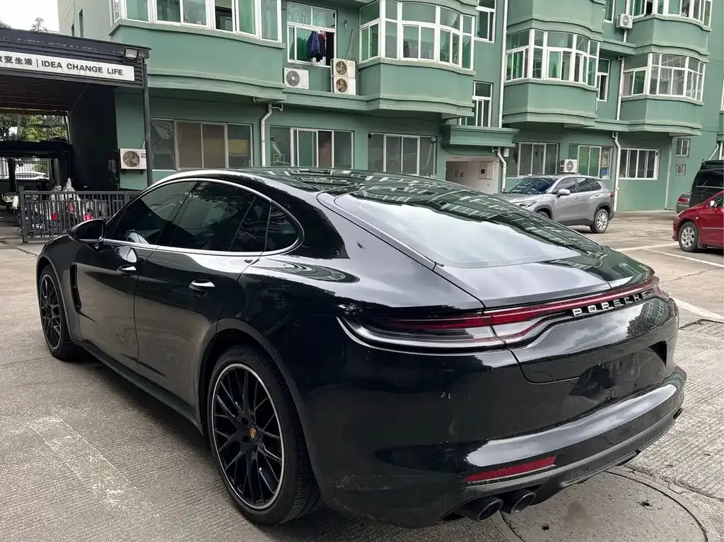 Porsche Panamera — фото 6
