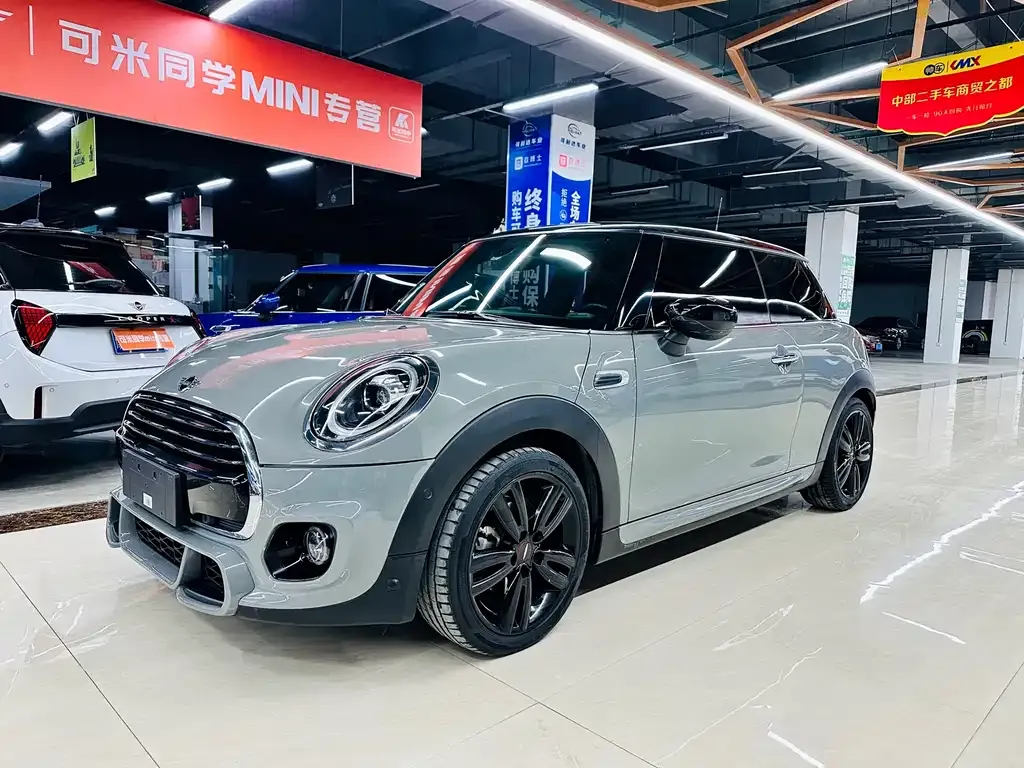 MINI Cooper (3-door) — фото 1