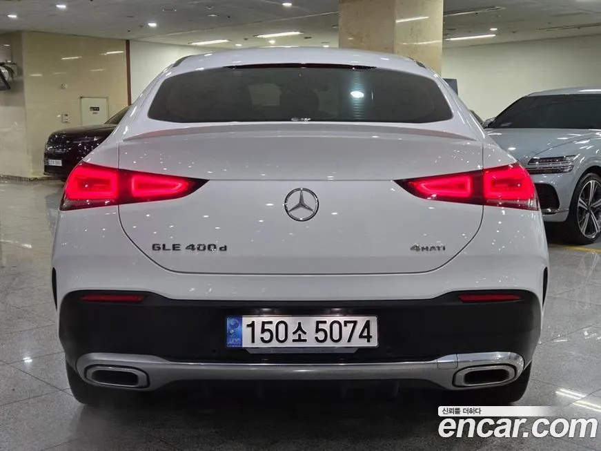 Mercedes-Benz GLE-Class — фото 4