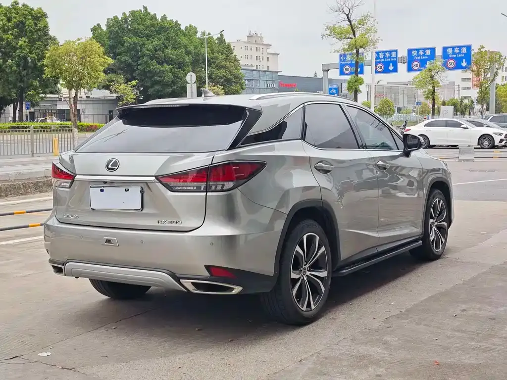 Lexus RX — фото 2