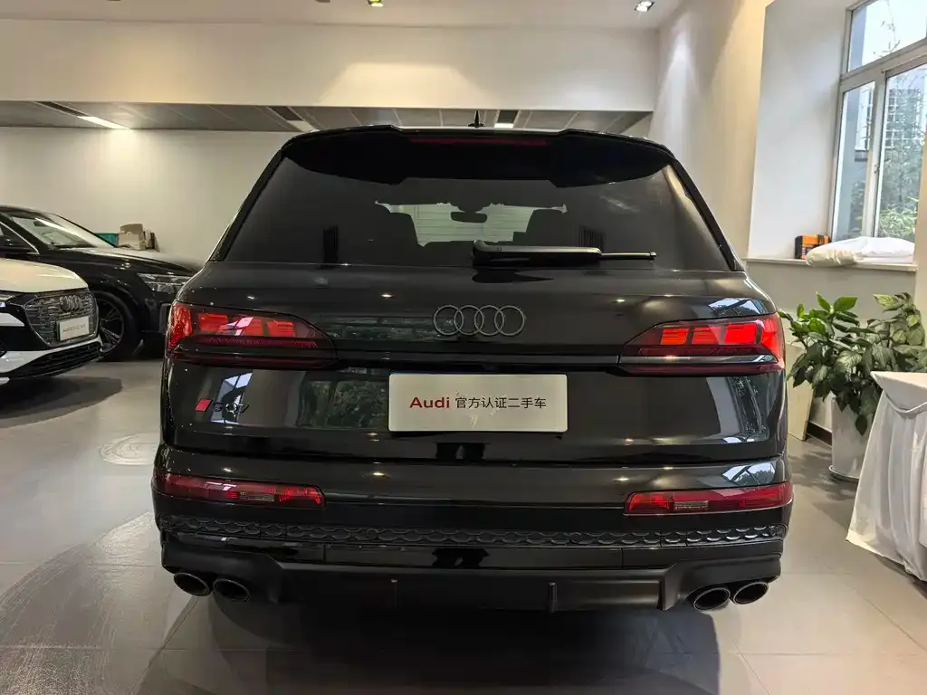 Audi SQ7 — фото 2