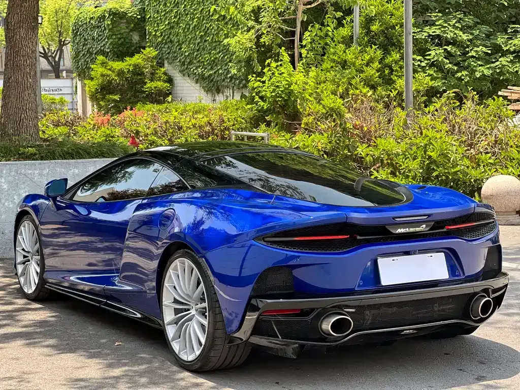 McLaren GT — фото 8