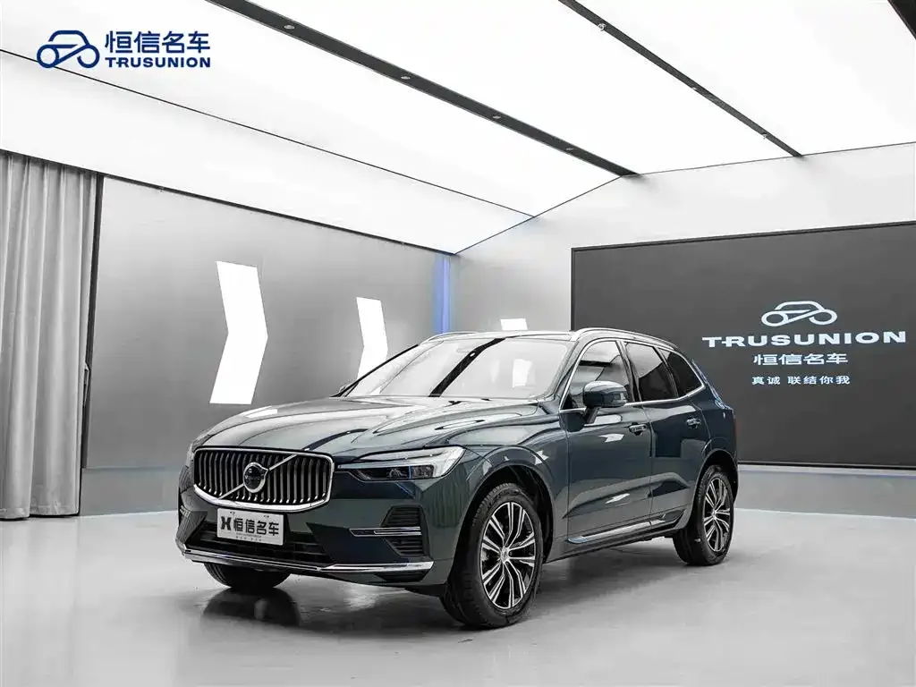 Volvo XC60 — фото 6