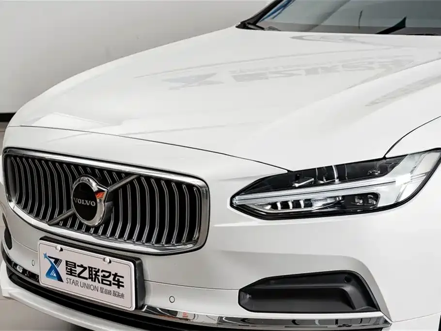 Volvo S90 — фото 10
