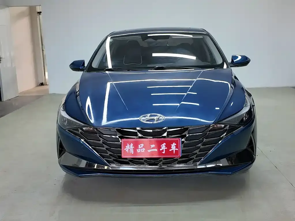 Hyundai Elantra — фото 6