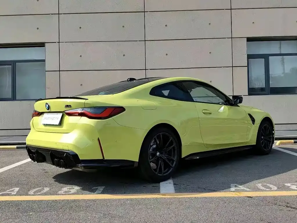 BMW M4 — фото 4
