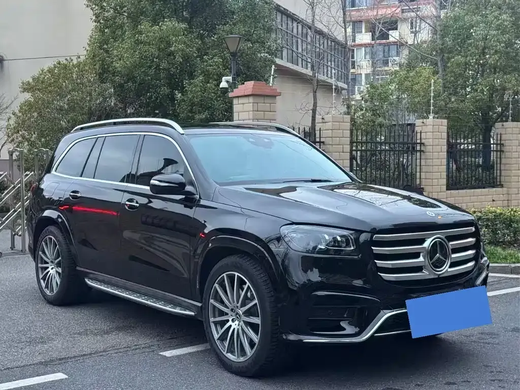 Mercedes-Benz GLS — фото 10