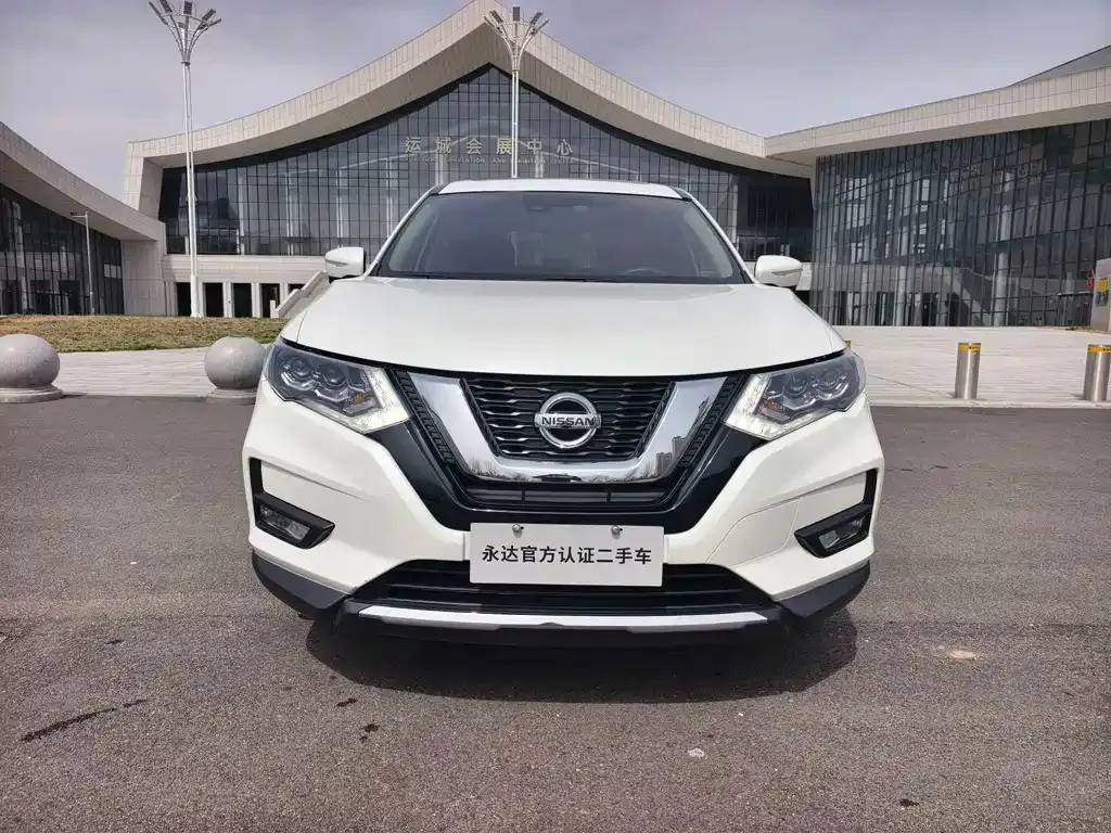 Nissan X-Trail — фото 9