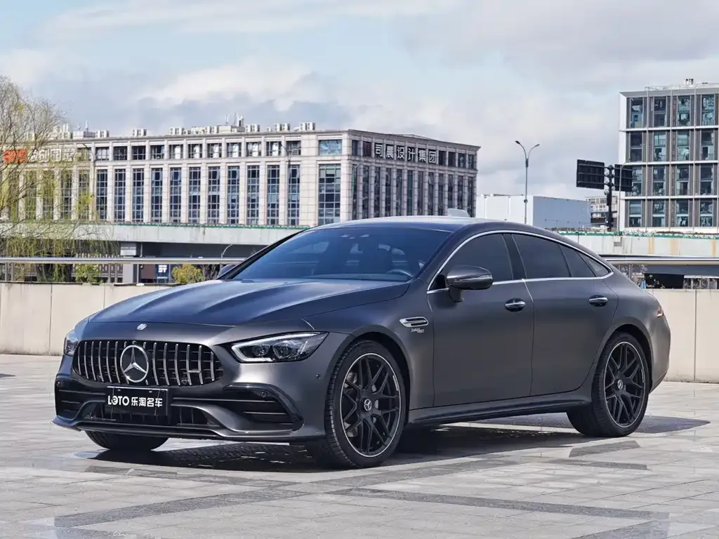 Mercedes-Benz AMG GT — фото 1