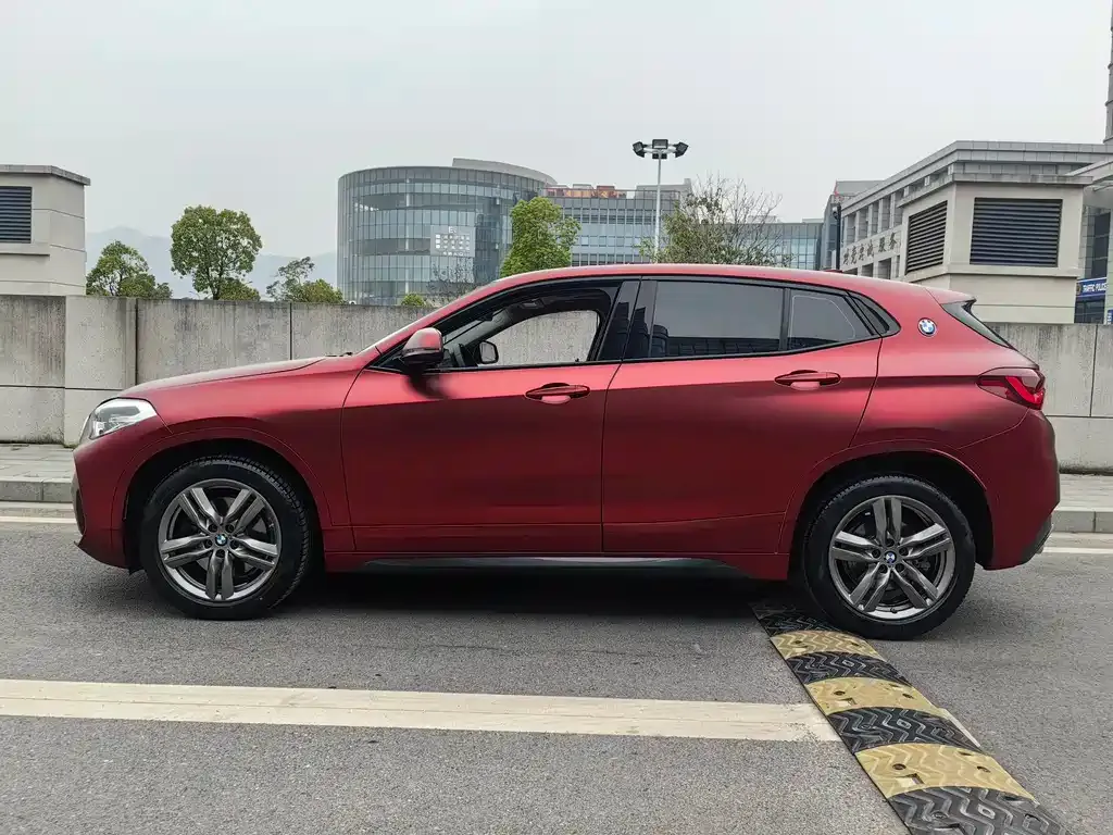 BMW X2 — фото 8