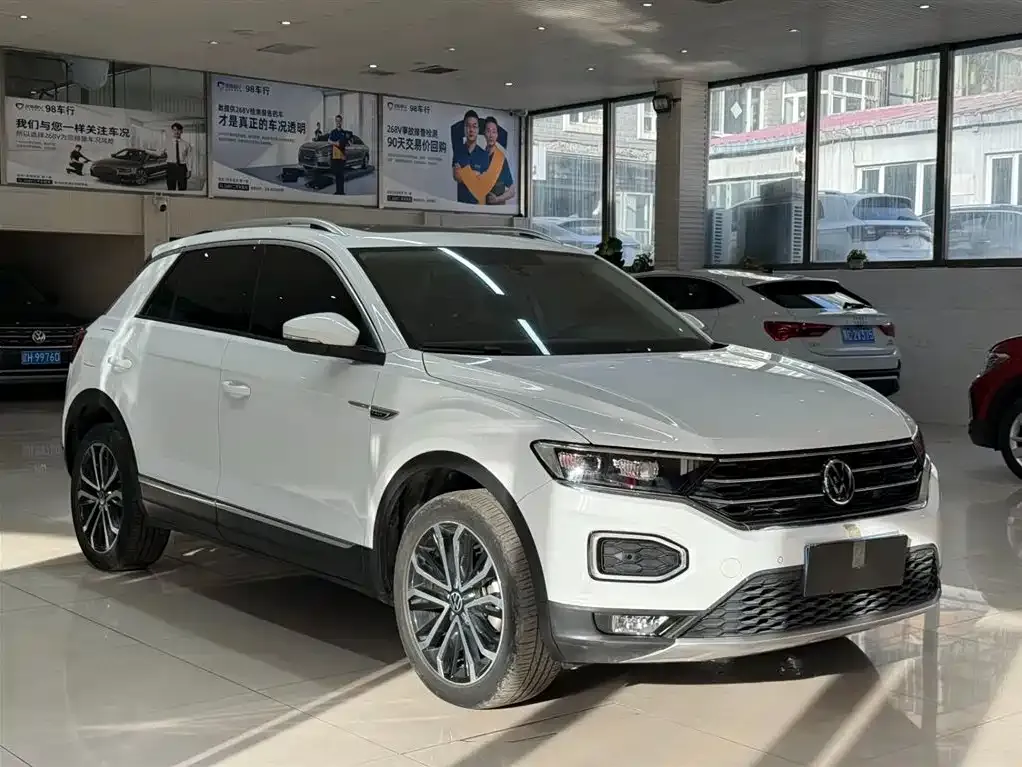 Volkswagen T-Roc — фото 4