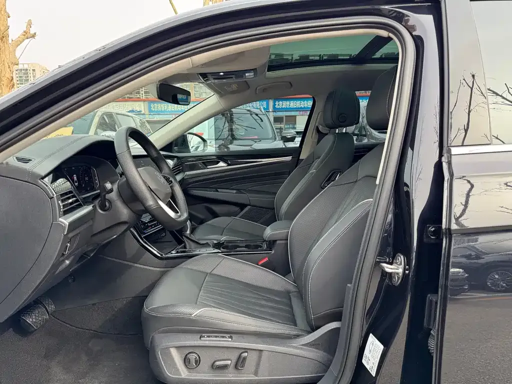 Volkswagen Passat — фото 5