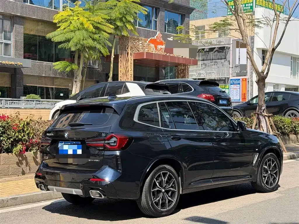 BMW X3 — фото 10