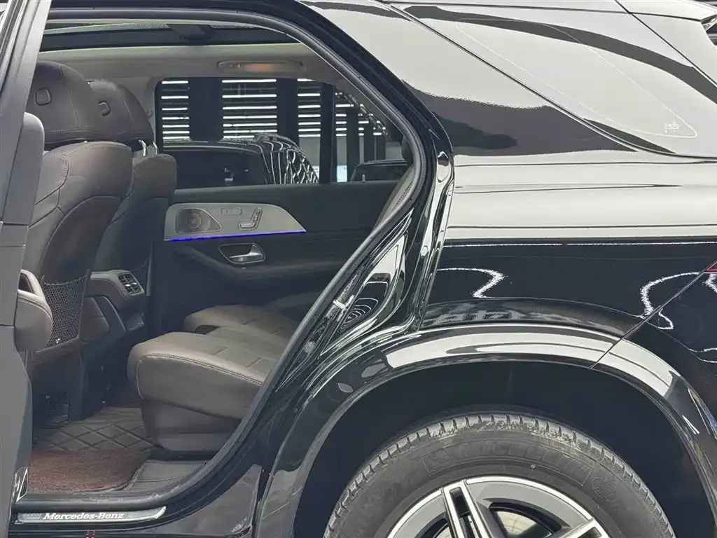 Mercedes-Benz GLE — фото 9
