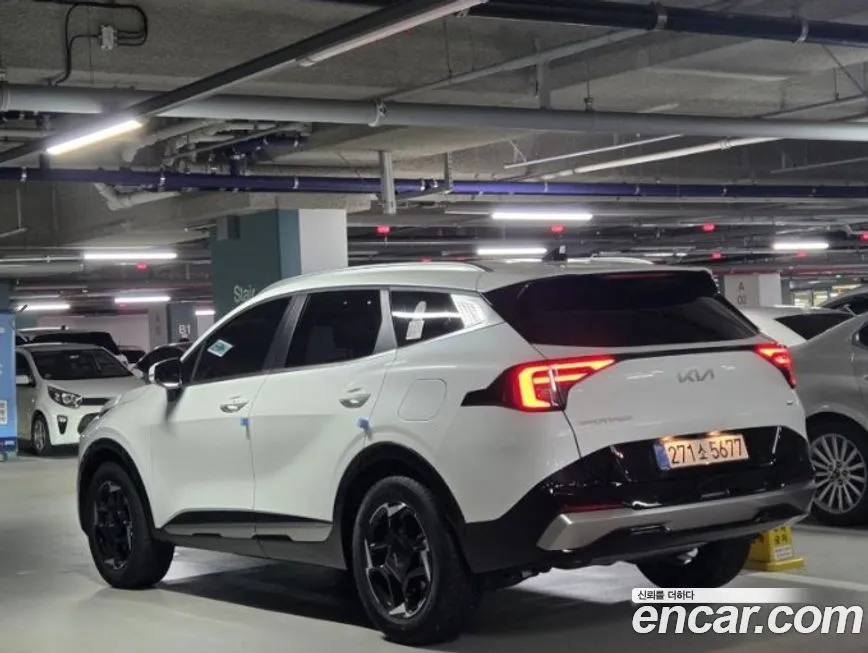 Kia Sportage — фото 1
