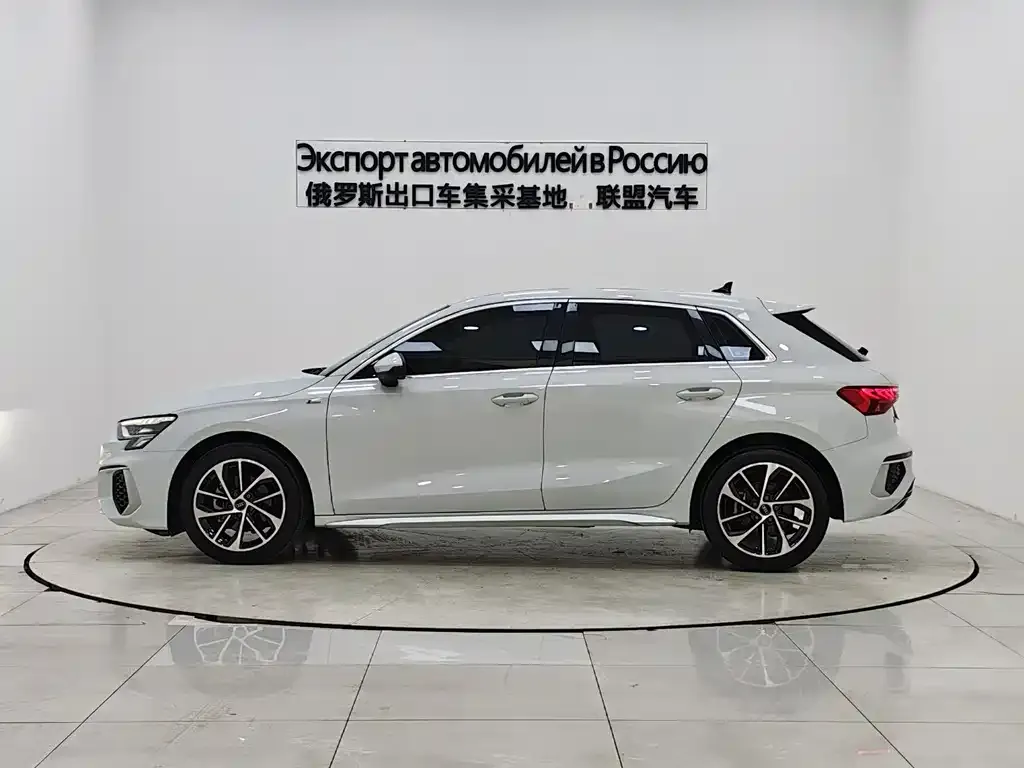 Audi A3 — фото 5