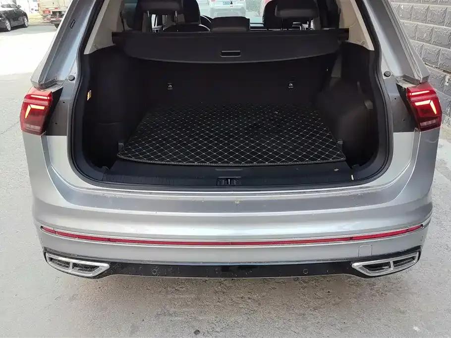 Volkswagen Tiguan L New Energy — фото 2