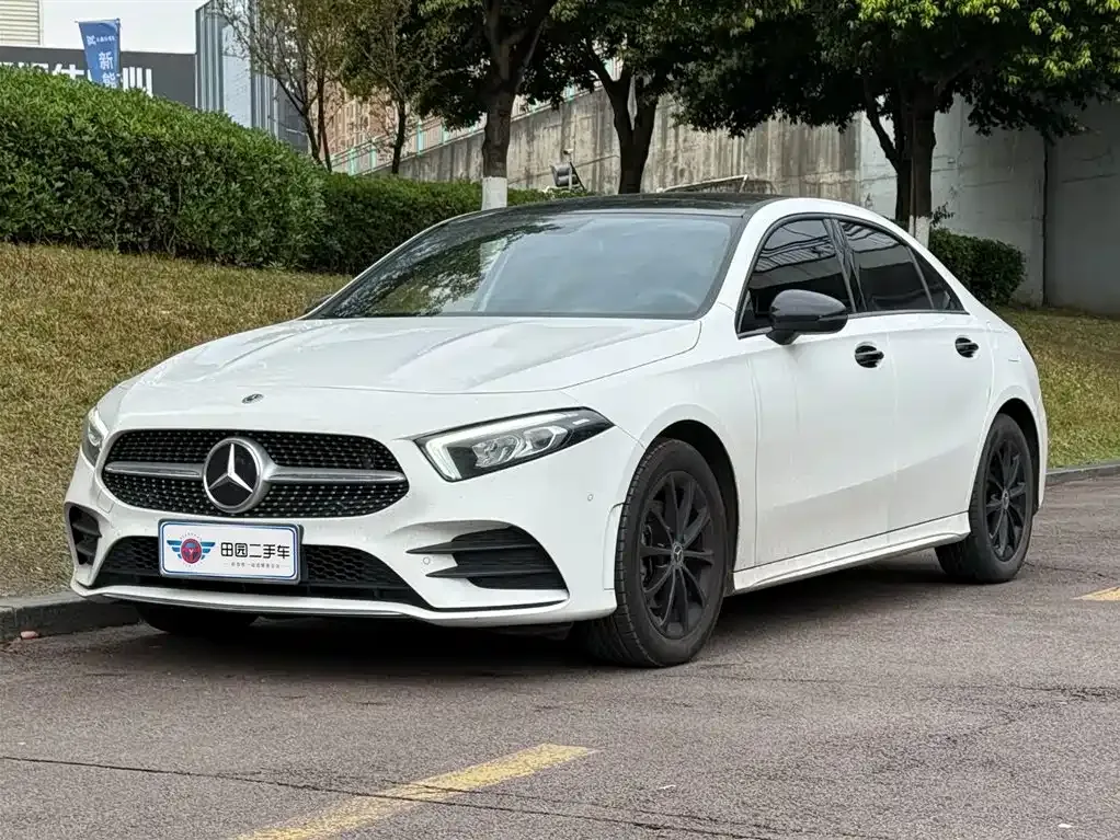 Mercedes-Benz A-Class — фото 1