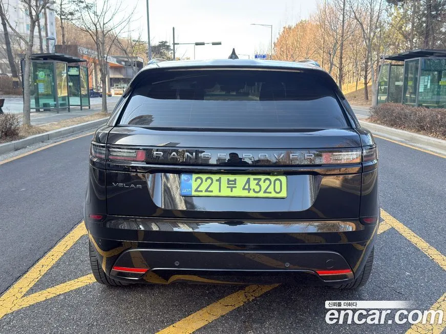 Land Rover Range Rover Velar — фото 8