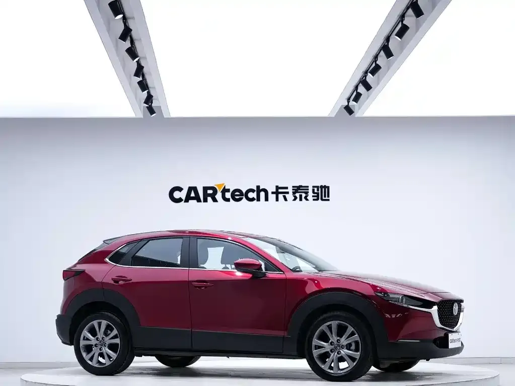 Mazda CX-30 — фото 4