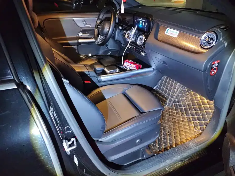 Mercedes-Benz GLA — фото 7
