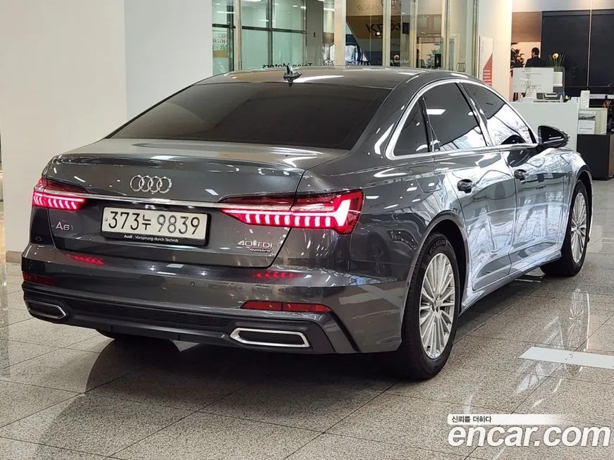 Audi A6 — фото 2