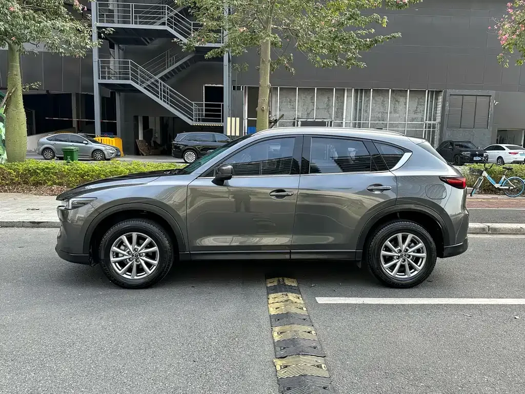 Mazda CX-5 — фото 10