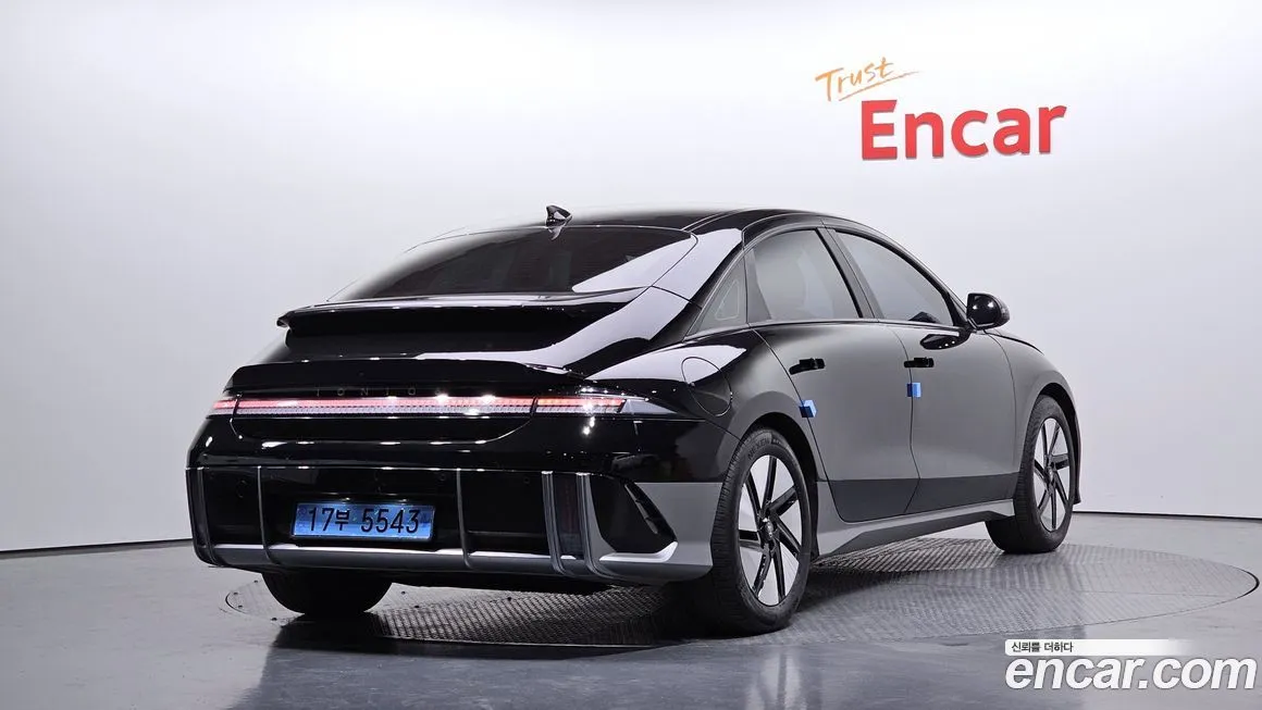 Hyundai Ioniq6 — фото 9
