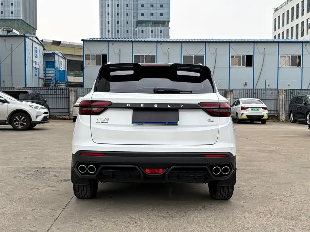 Geely Binyue — фото 10