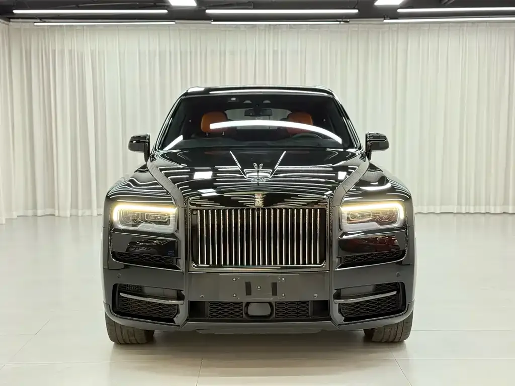 Rolls-Royce Cullinan — фото 6