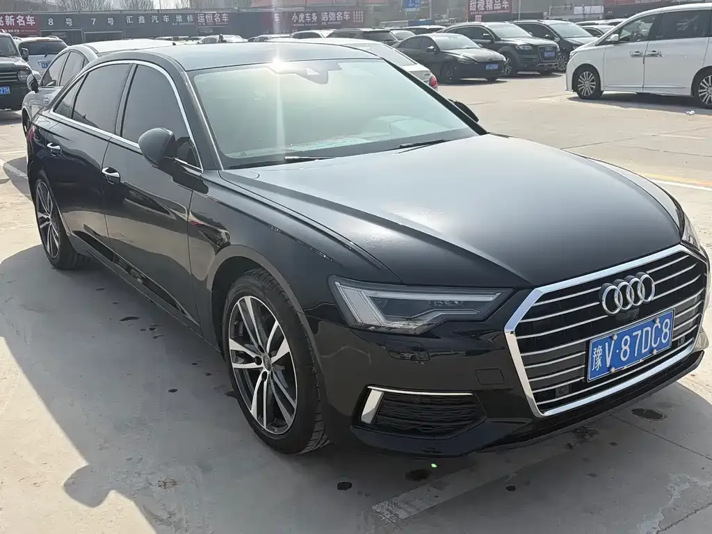 Audi A6L — фото 2