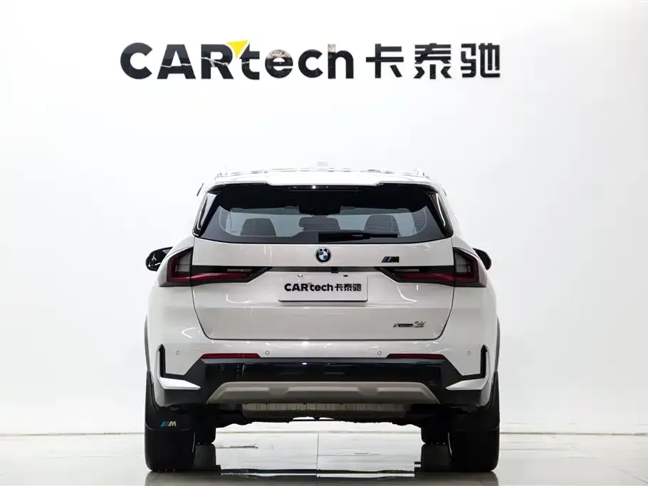 BMW X1 — фото 10