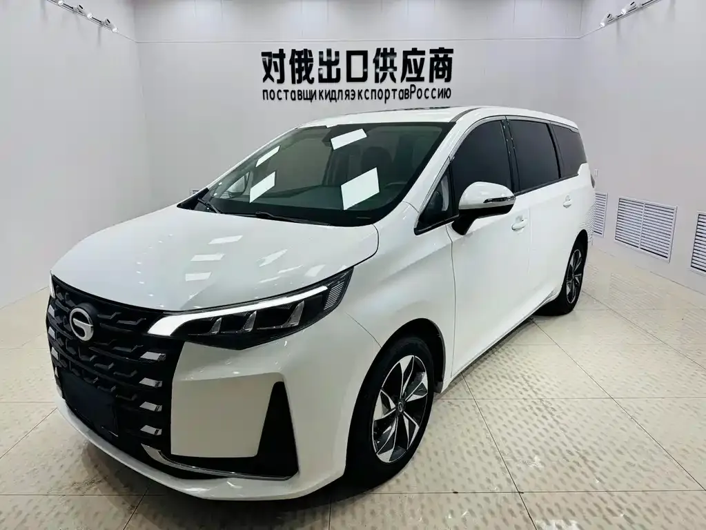 GAC Motor Trumpchi M6 — фото 1