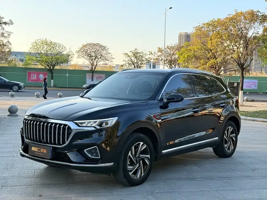 Hongqi HS5 — фото 1