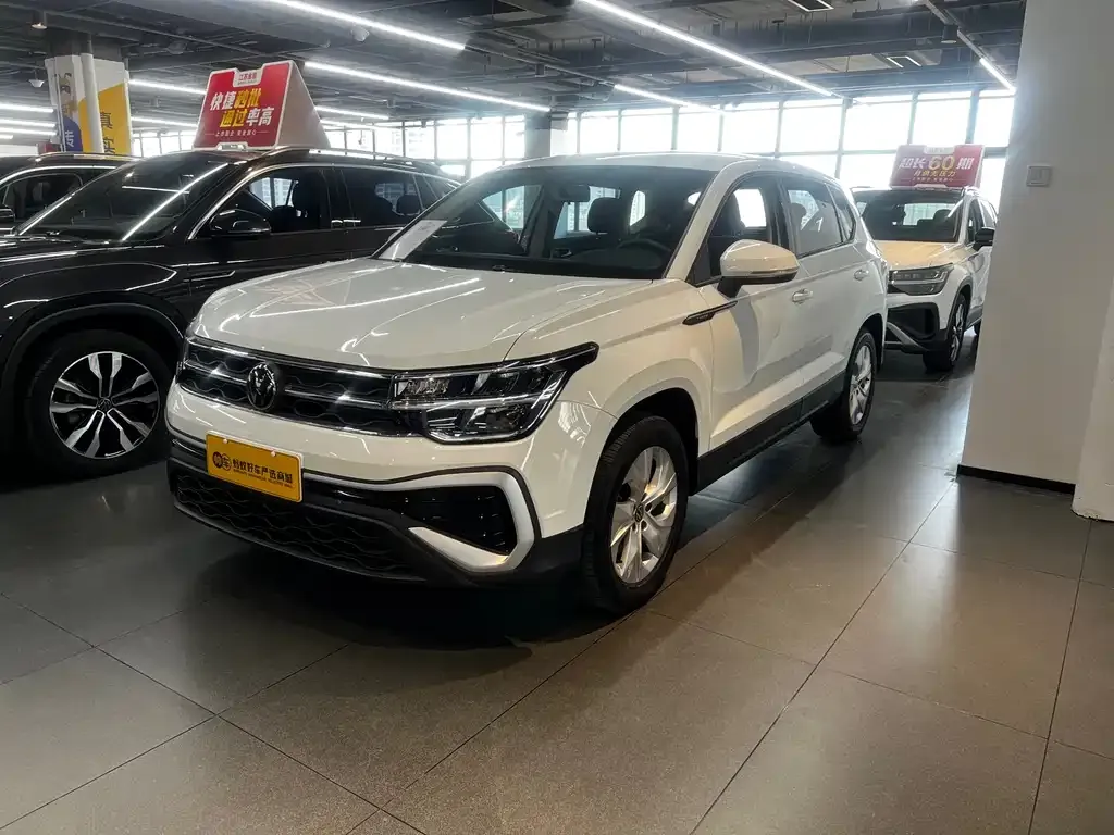 Volkswagen Tharu — фото 1