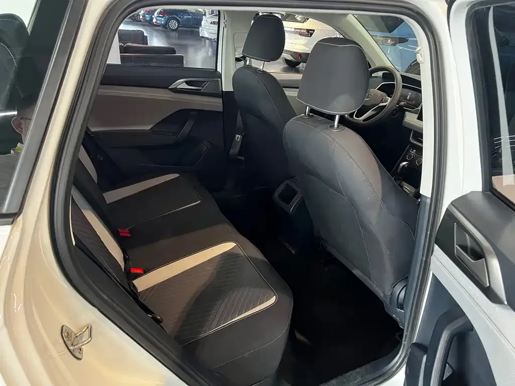 Volkswagen Tharu — фото 7