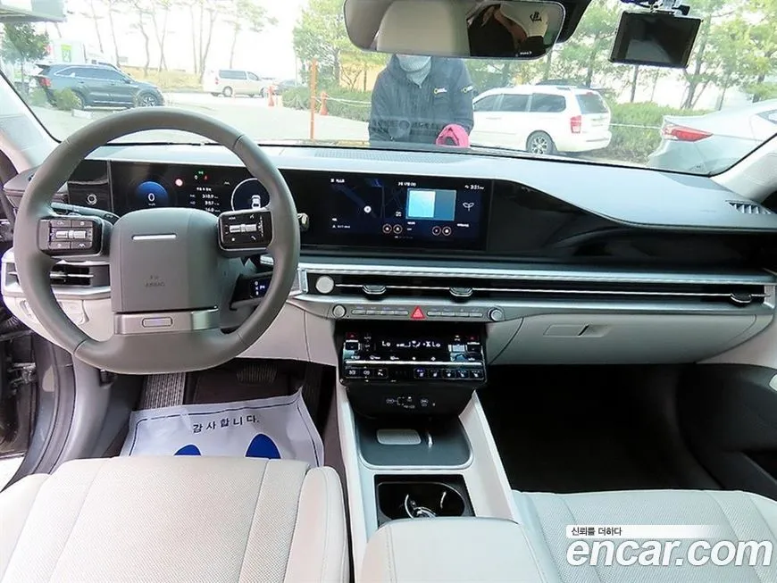 Hyundai Grandeur — фото 1