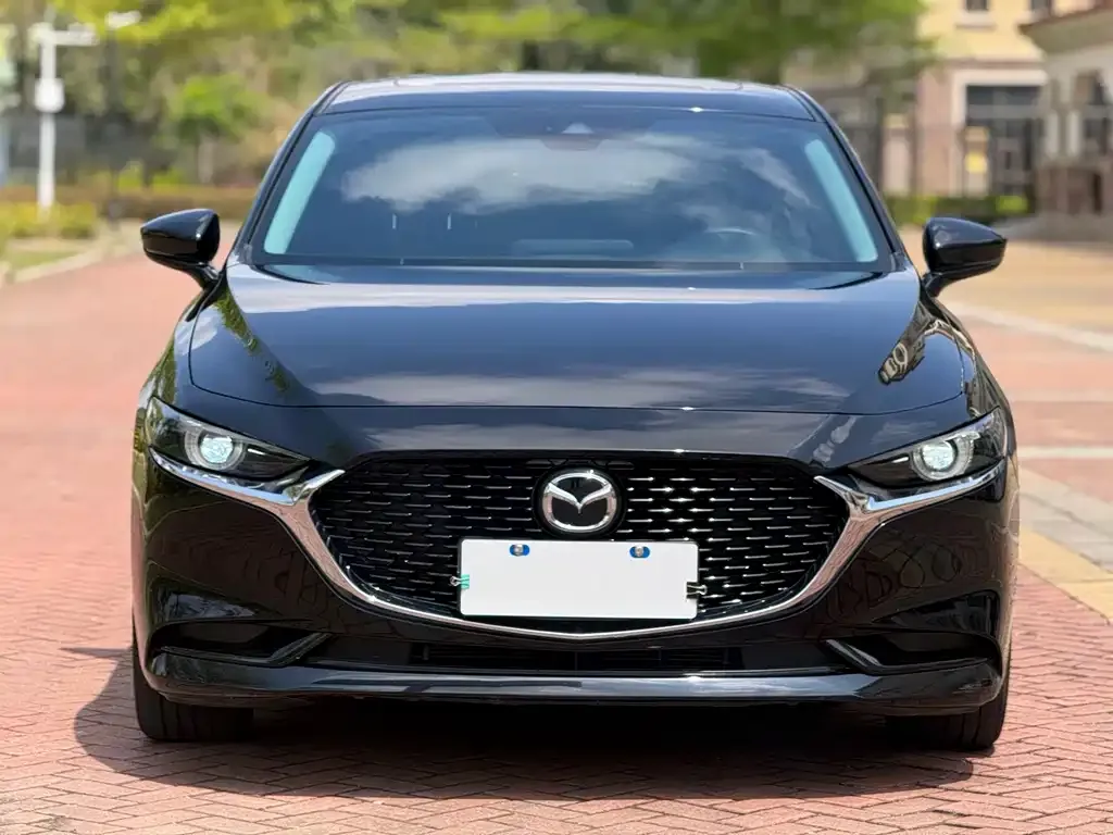 Mazda 3 Axela — фото 6