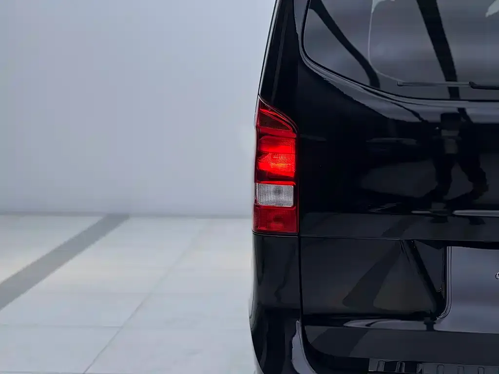 Mercedes-Benz Vito — фото 2