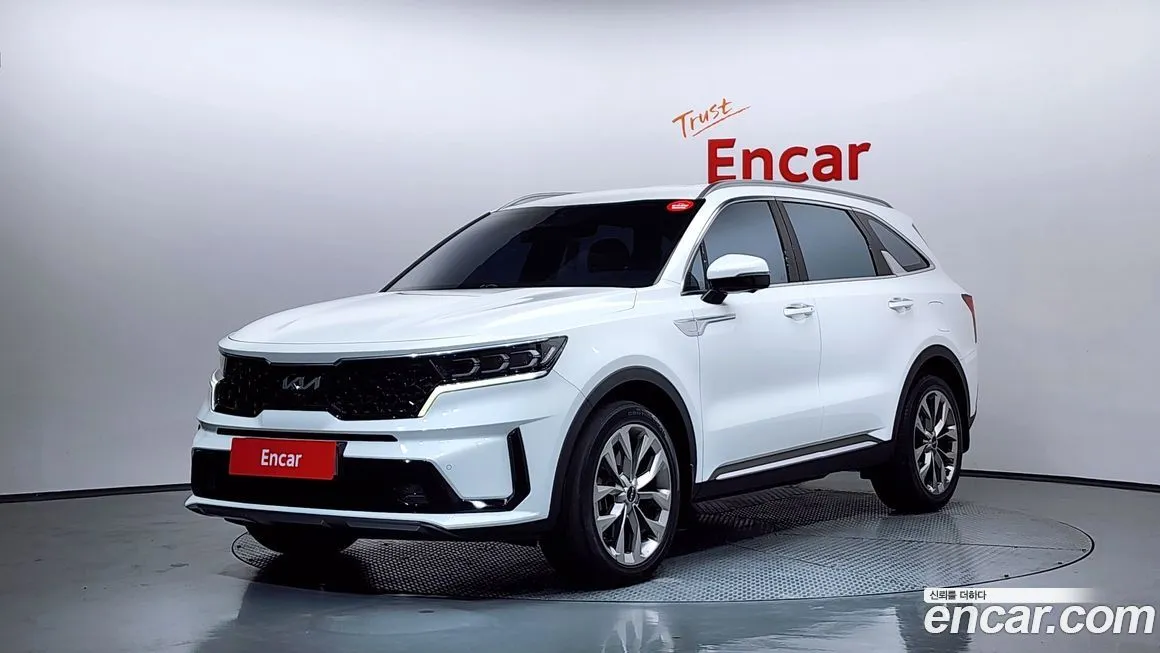 Kia Sorento — фото 1