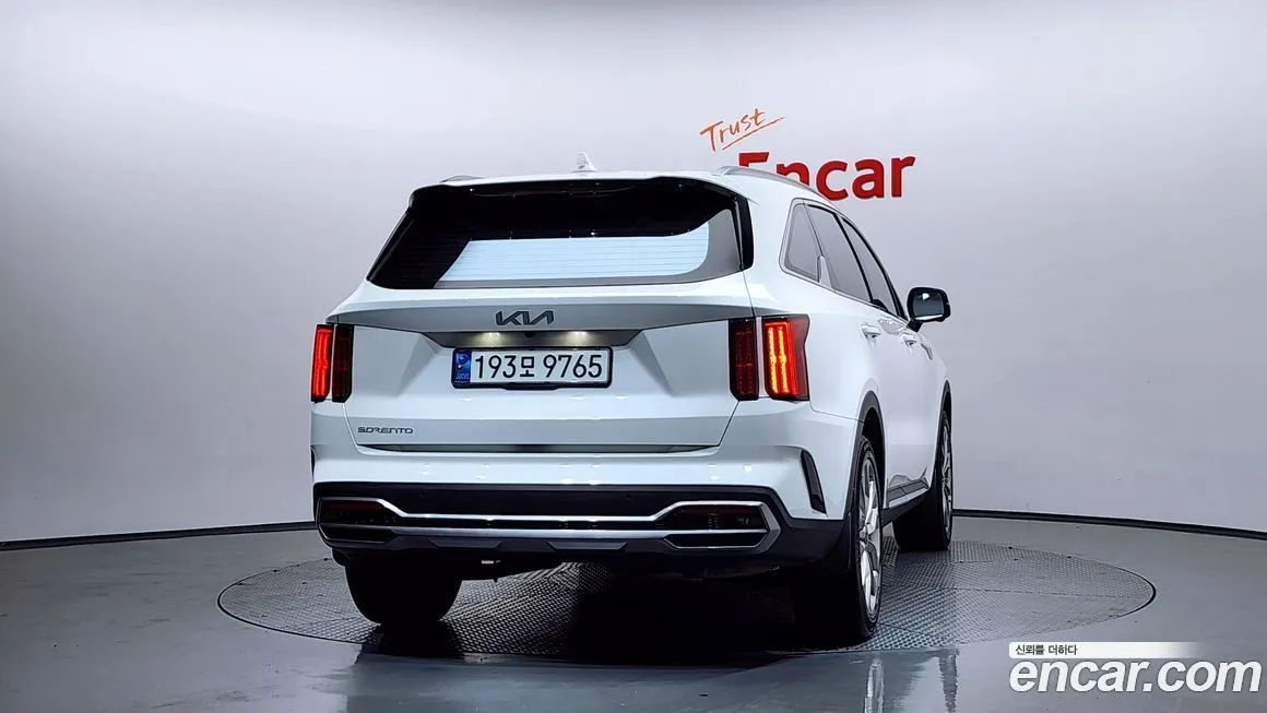 Kia Sorento — фото 3