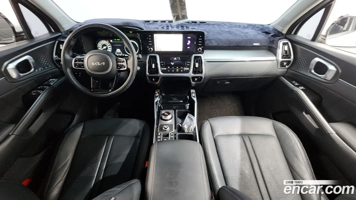 Kia Sorento — фото 10