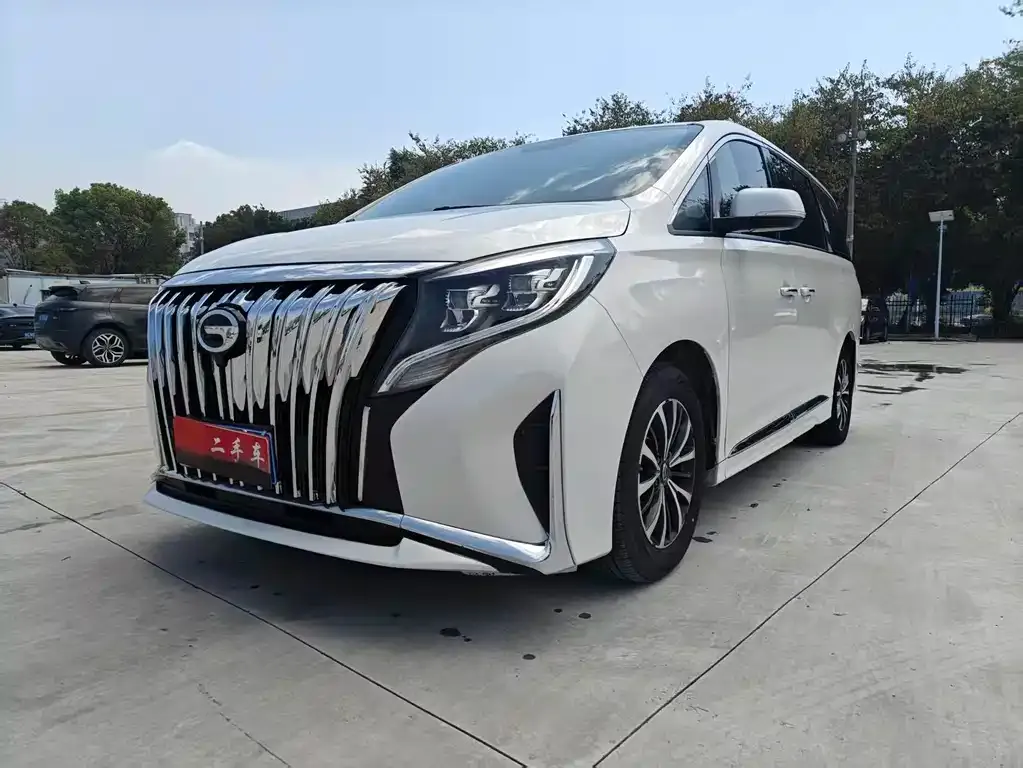 GAC Motor Trumpchi M8 — фото 1