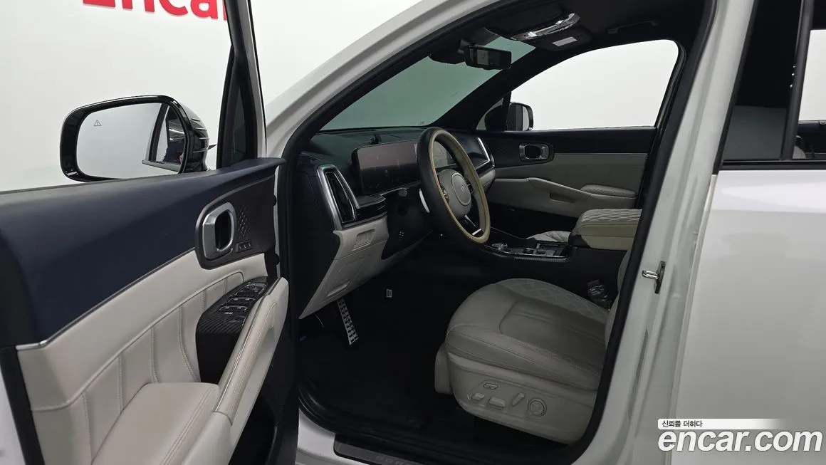 Kia Sorento — фото 7
