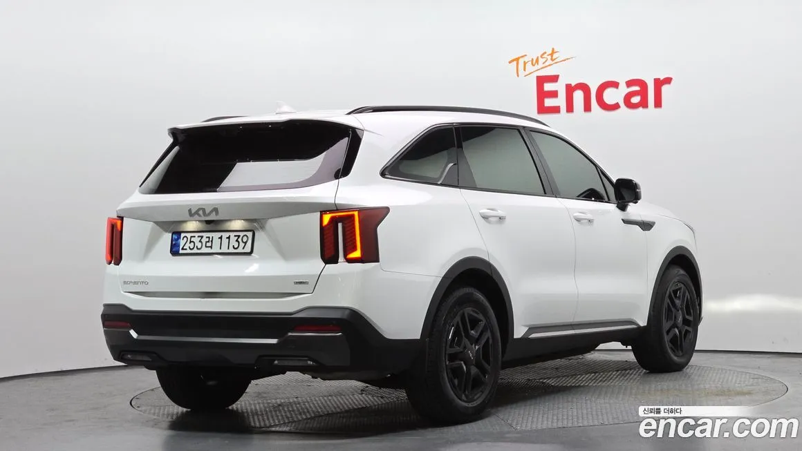 Kia Sorento — фото 4