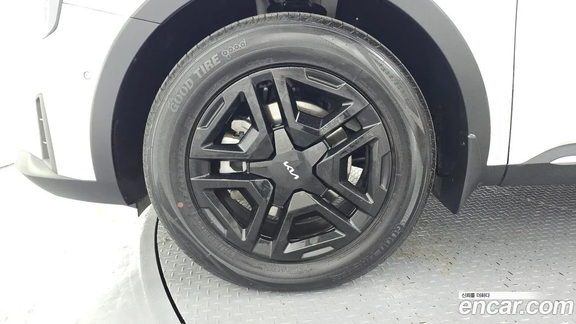 Kia Sorento — фото 6