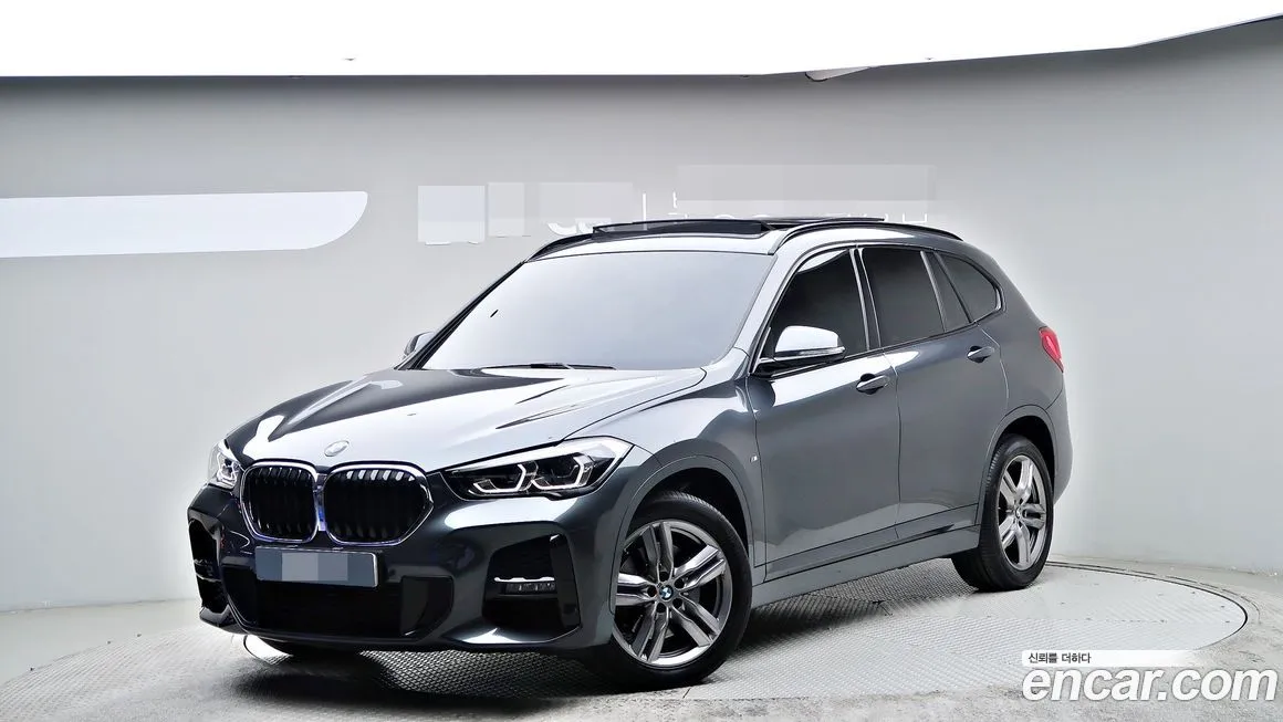 BMW X1 — фото 1