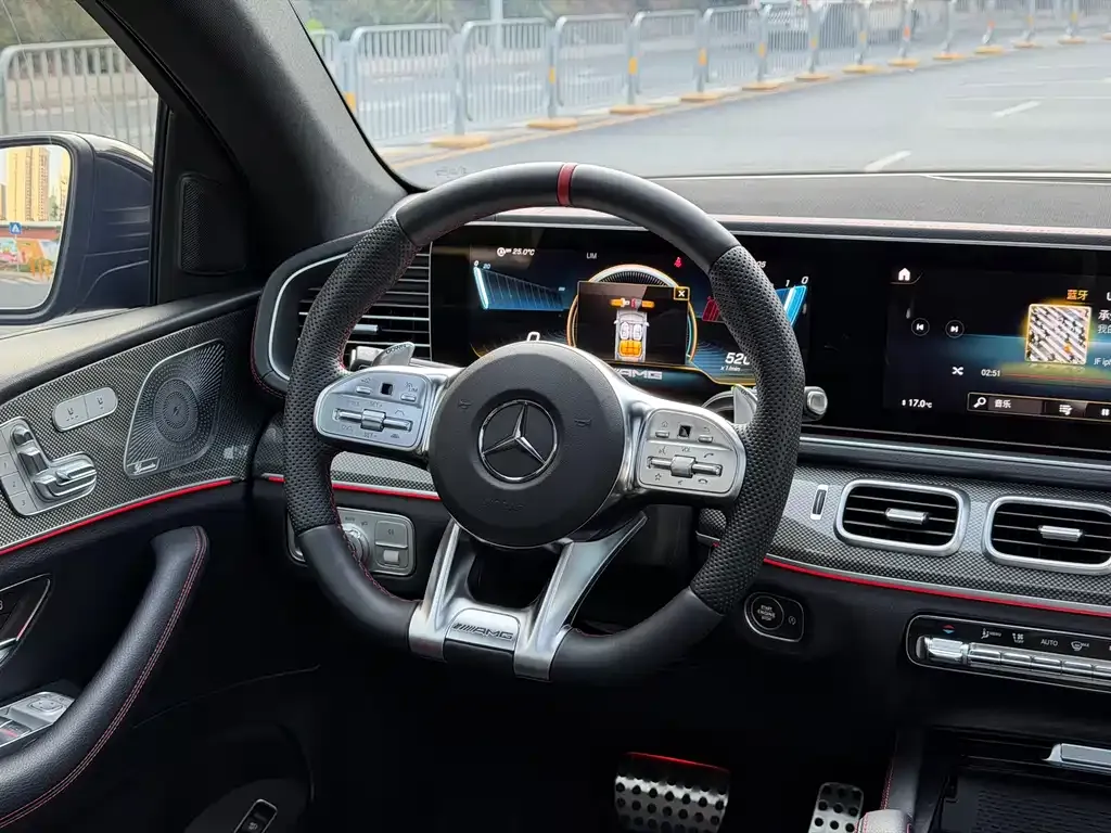 Mercedes-Benz GLE Coupe AMG — фото 6