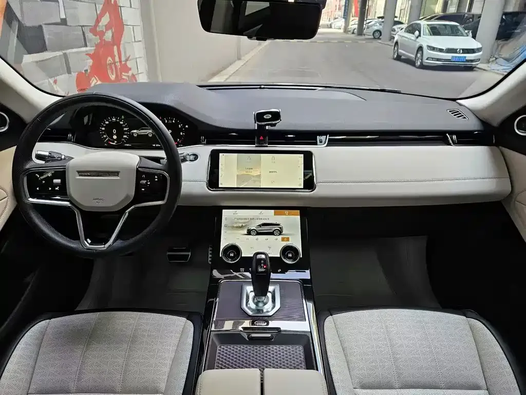 Land Rover Evoque — фото 2
